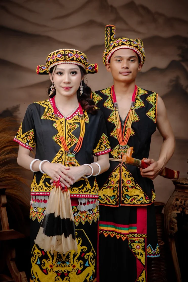 Tema Dayak-3