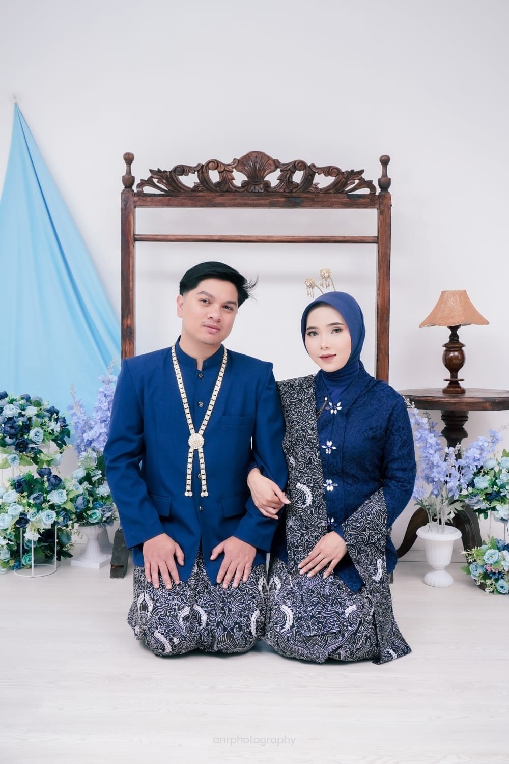 Poto Tema biru midnigh (1)
